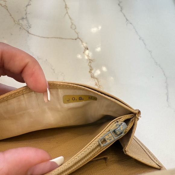 Chanel Tan Leather Wallet - Picture 5 of 6